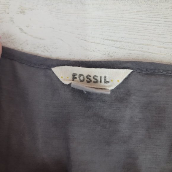 Gray Fossil short sleeve top size small - Picture 4 of 6